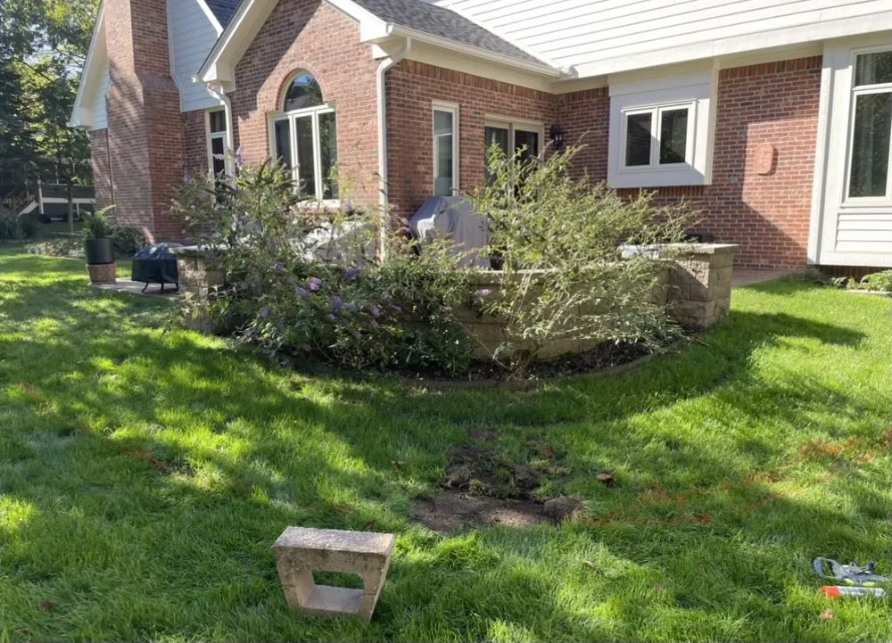 Trusted garden landscaping for residential properties in Indianapolis, IN by Green Gold