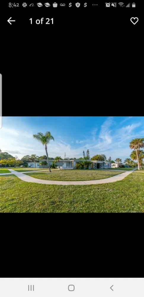 Top-rated lawn mowing service with custom design in Port St Lucie, FL by Green Gold Lawn Care