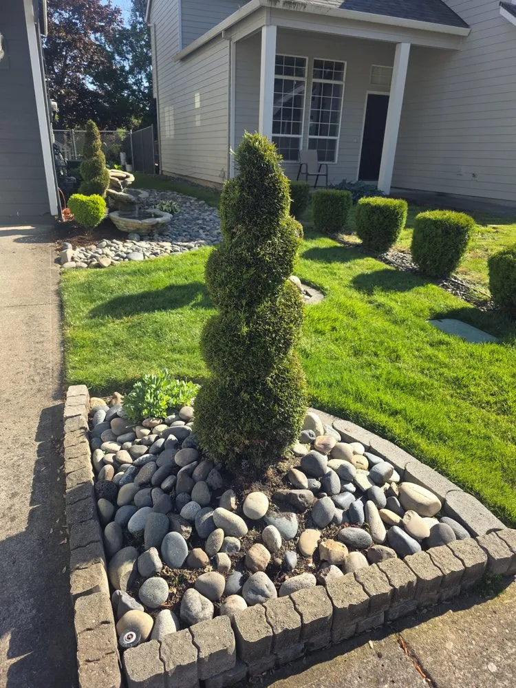 Top-rated lawn care service for year-round maintenance across Gresham, OR - Green Grass Landscape