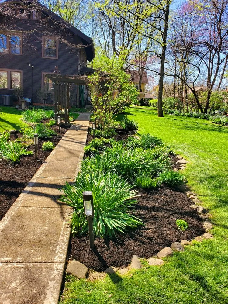 Top-rated landscape design in Greenfield, IN by Green Grass Landscaping