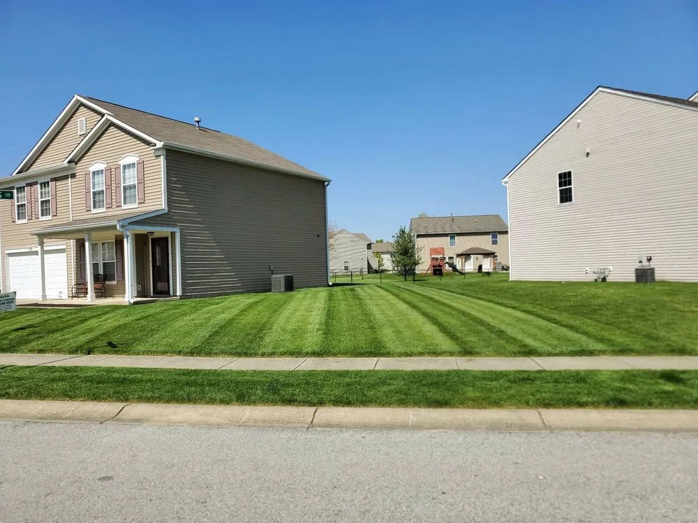 Trusted yard cleanup service experts serving Greenfield, IN - Green Grass Landscaping