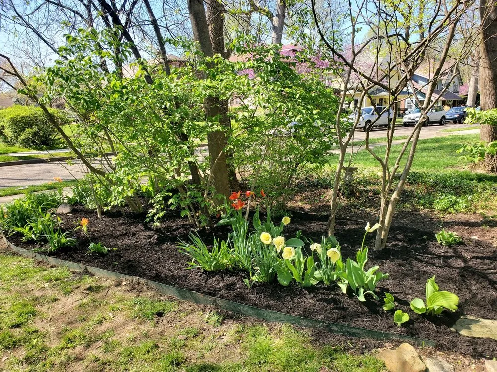 Reliable garden landscaping in Greenfield, IN - Green Grass Landscaping