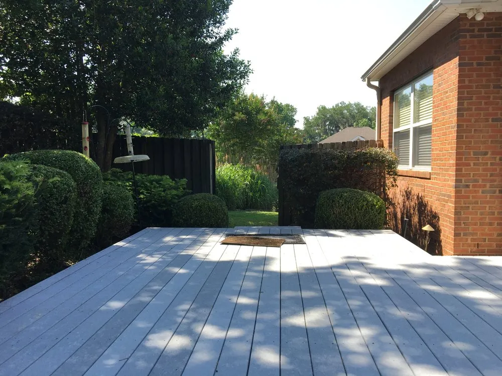 Custom yard cleanup service in Tallahassee, FL - Green Grass Lawn Service