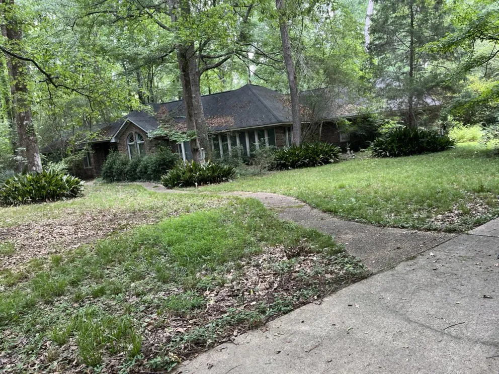 Trusted landscaping services experts serving Columbus, GA - Green Grass Lawncare