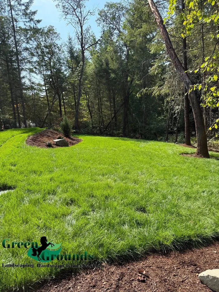 Professional garden landscaping experts serving Bremerton, WA - Green Grounds Landscaping And Hardscape