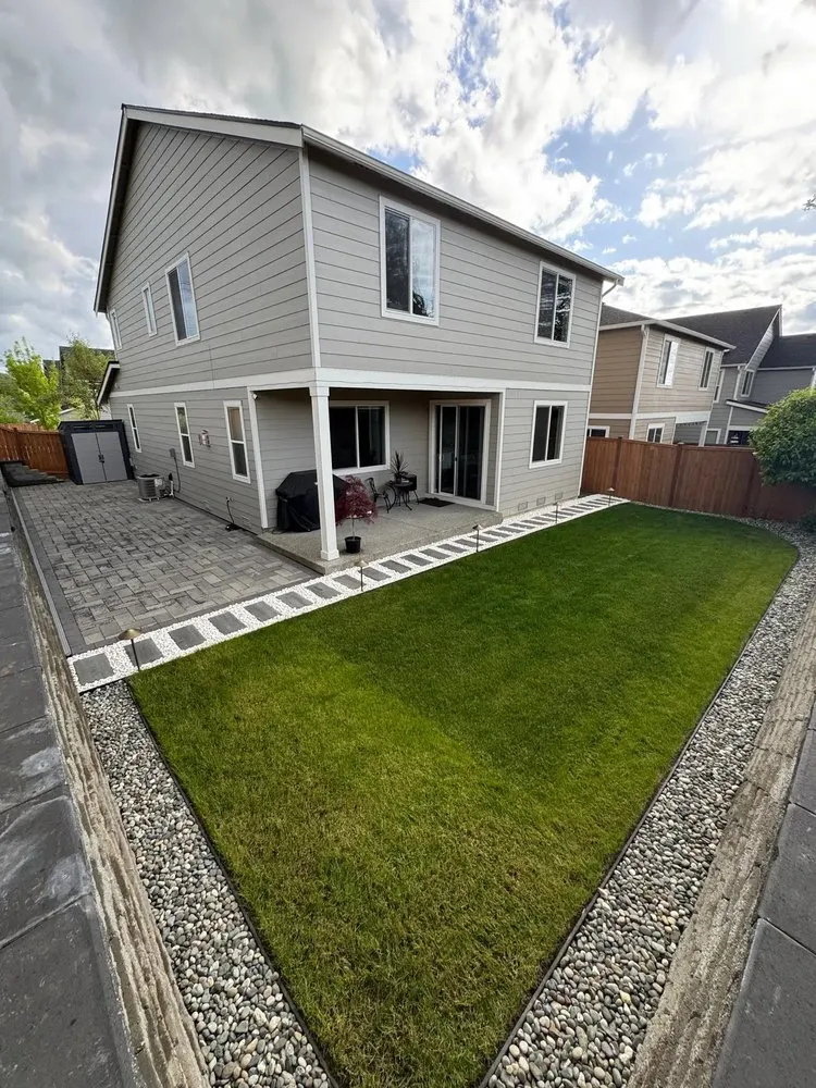 Expert outdoor landscaping in Bremerton, WA by Green Grounds Landscaping And Hardscape