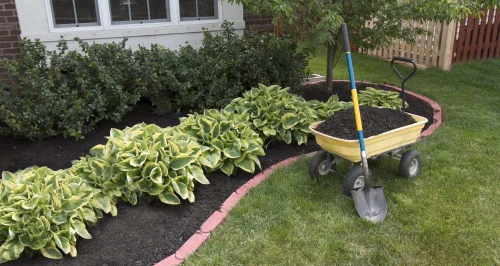 Affordable landscape design experts serving Chattanooga, TN - Green Grounds Solutions