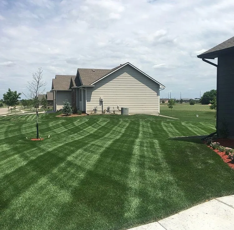 Affordable lawn care service experts serving Newton, KS - Green Growers Lawn Care and Landscaping