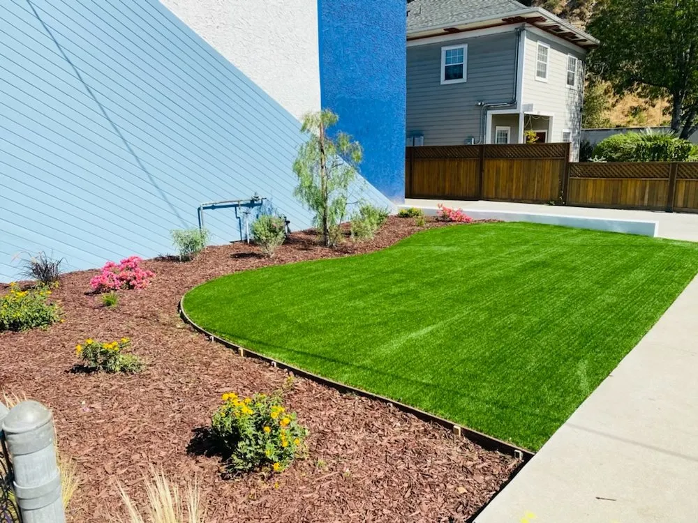 Affordable landscape installation in Inglewood, CA - Green Grows Landscaping