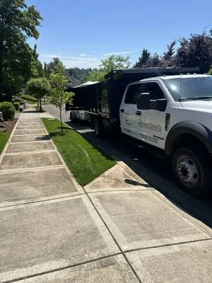 Green Growth Landscape Maintenance