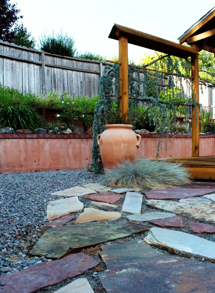 Top-rated lawn mowing service in San Rafael, CA by Green Hand Landscaping