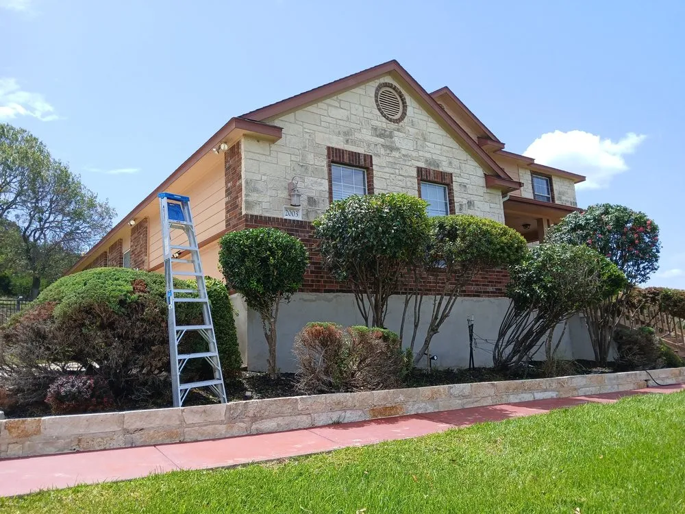 Custom outdoor landscaping in Belton, TX - Green Hands Lawn & Home Care