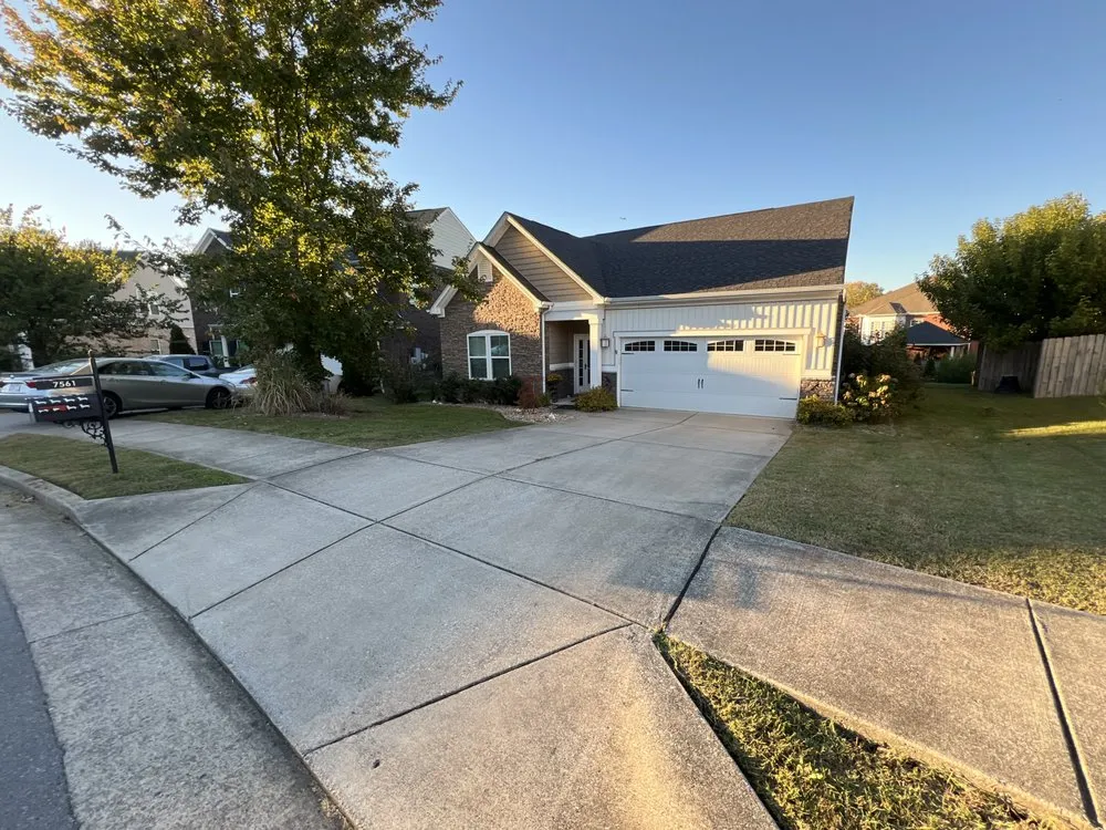 Custom residential landscaping experts serving Chapel Hill, TN - Green-Haven Landscaping