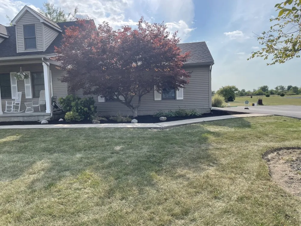 Local lawn care service with custom design across Bowling Green, OH - Green Havens Home Service