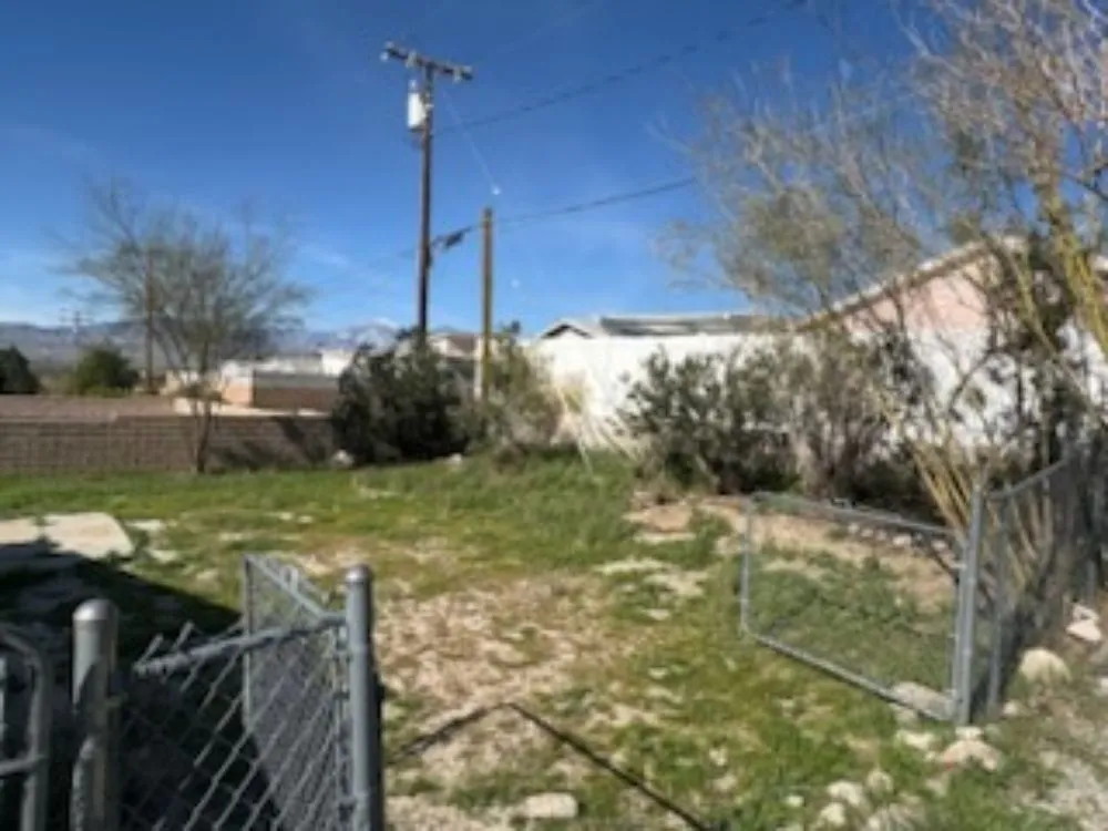 Professional landscape design experts serving Desert Hot Springs, CA - Green Hd