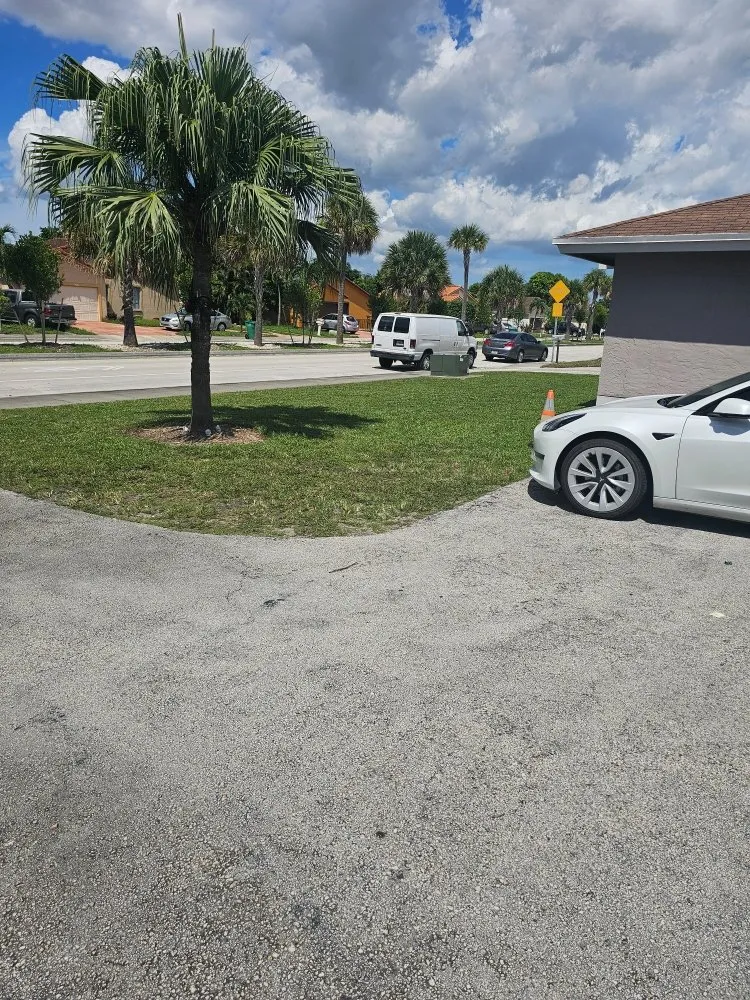 Top-rated landscape installation in Miami Gardens, FL by Green Heavens Landscapers and Design