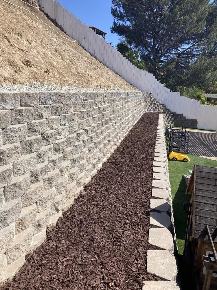 Reliable yard cleanup service in Ramona, CA - Green Hill Landscaping