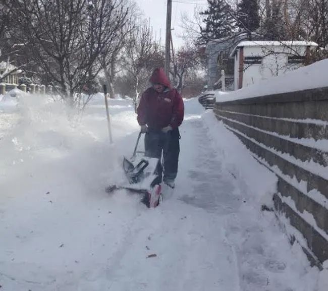 Expert lawn mowing service experts serving Brooklyn Center, MN - Green Hills Irrigation & Landscaping