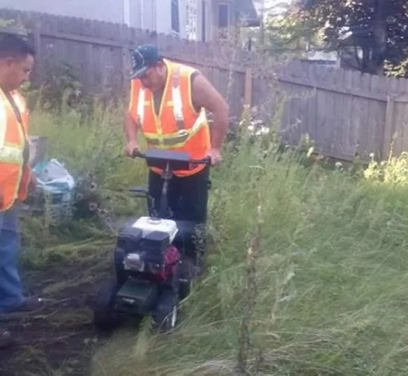 Custom lawn mowing service in Brooklyn Center, MN - Green Hills Irrigation & Landscaping