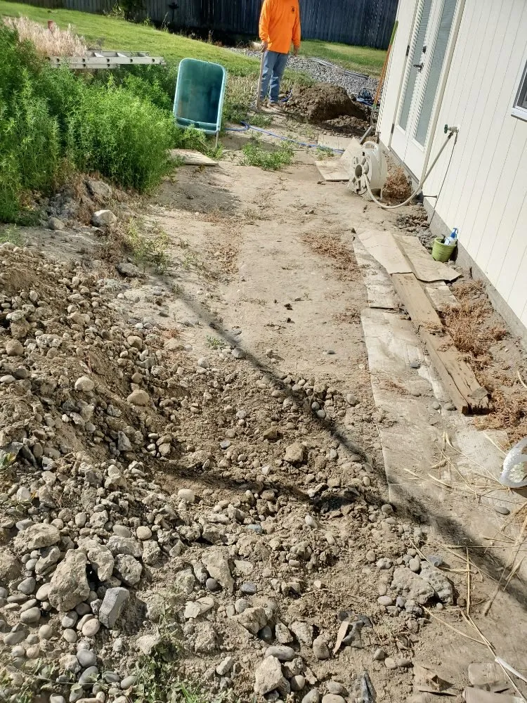 Local yard maintenance for homes in Kennewick, WA by Green Hills Landscaping & Lawn Care