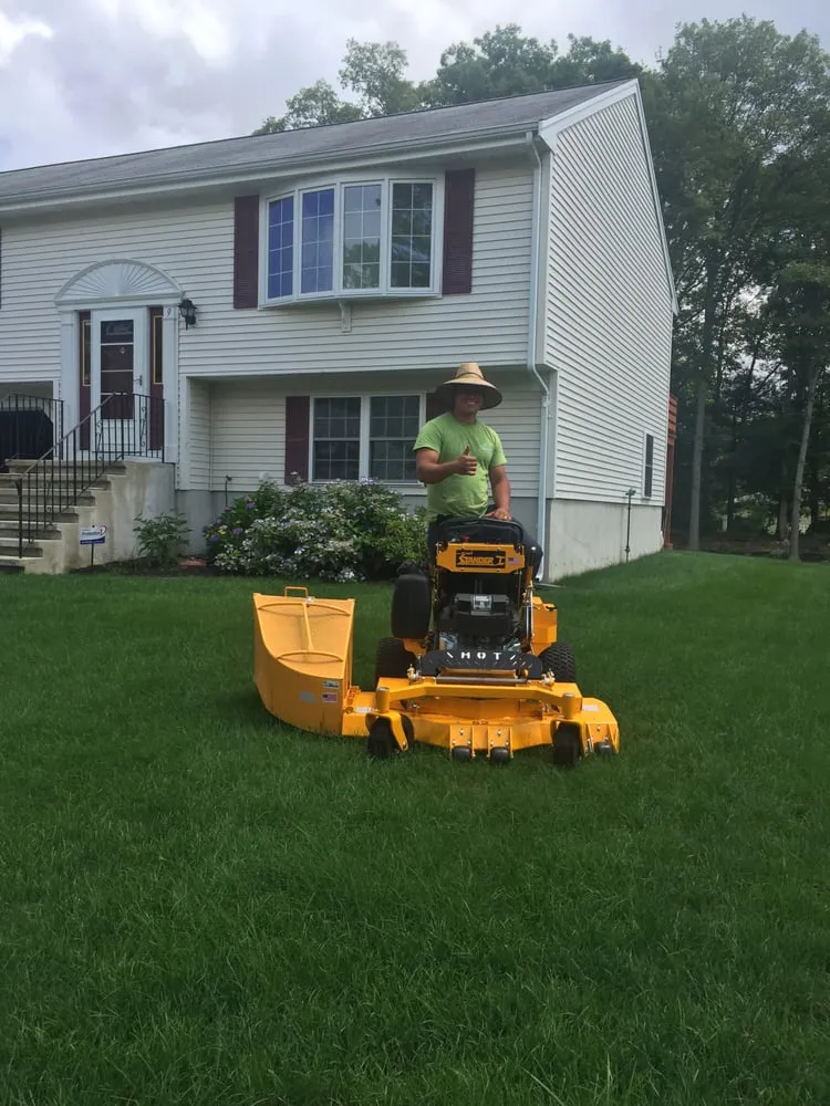 Expert lawn care service experts serving Brockton, MA - Green Hills Landscaping