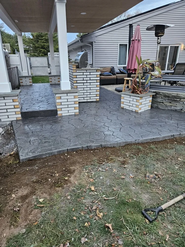 Expert residential landscaping experts serving Medford, NY - Green Hills