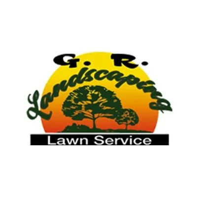 Custom garden landscaping for homes in Ewing, NJ by Green Holly Landscaping
