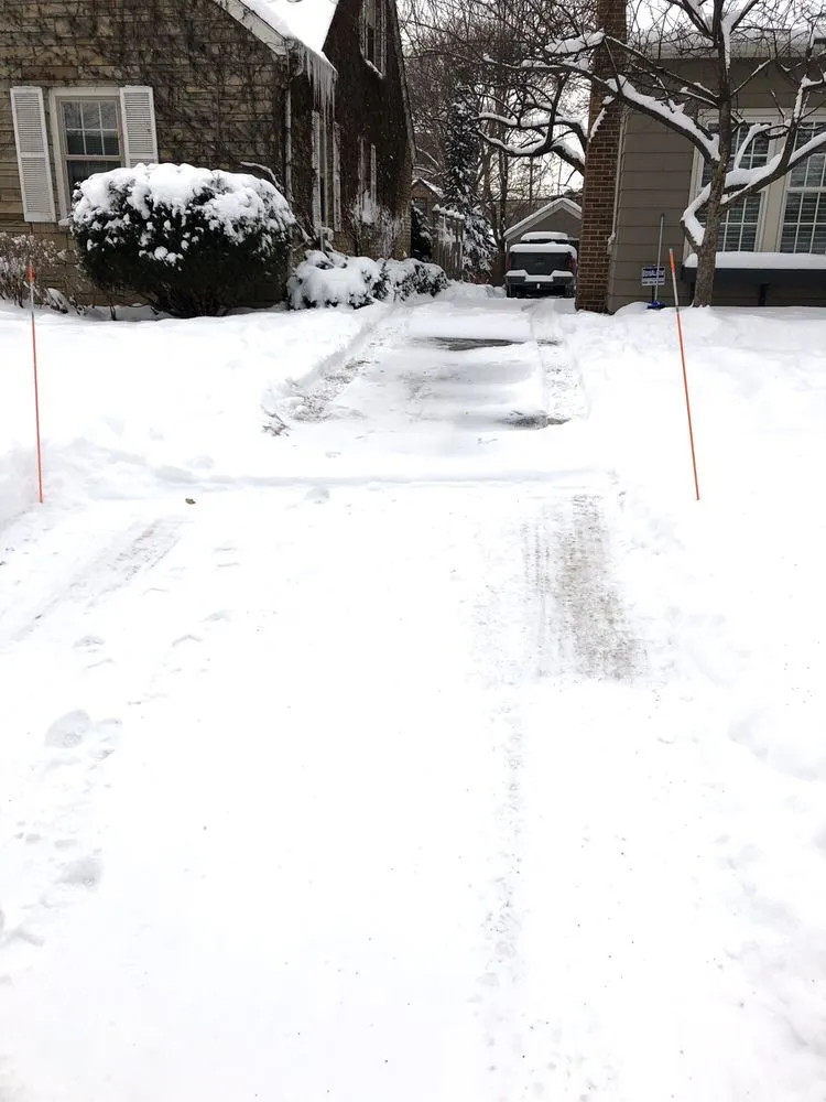 Reliable landscape installation for year-round maintenance in Burnsville, MN by Green Horizons