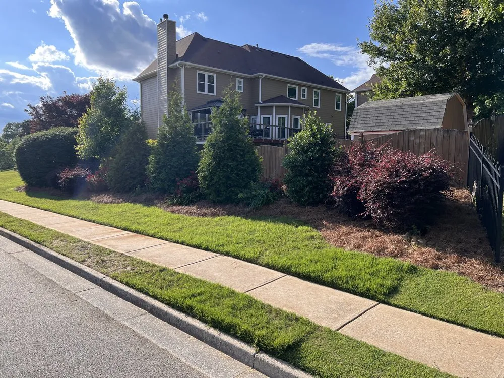 Local landscaping services for year-round maintenance in Acworth, GA by Green Horizons Exterior and Landscaping Service