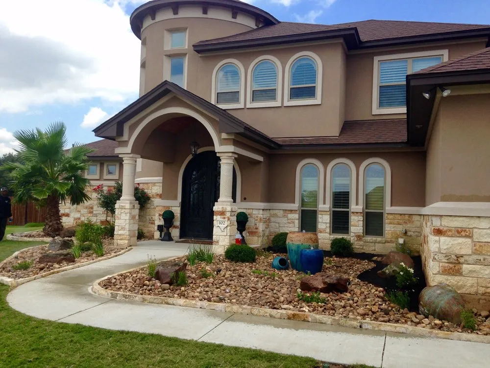 Custom yard maintenance experts serving Killeen, TX - Green Horn Landscaping LLC