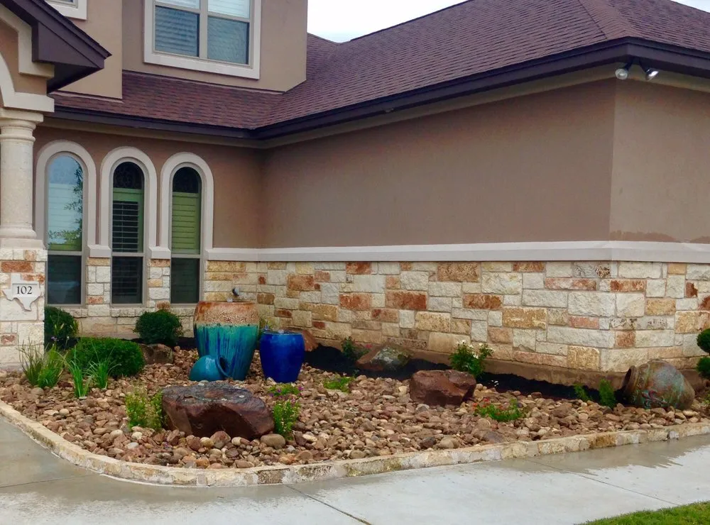 Expert lawn care service experts serving Killeen, TX - Green Horn Landscaping LLC