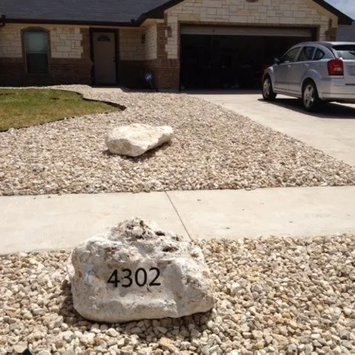 Custom landscape installation in Killeen, TX - Green Horn Landscaping LLC