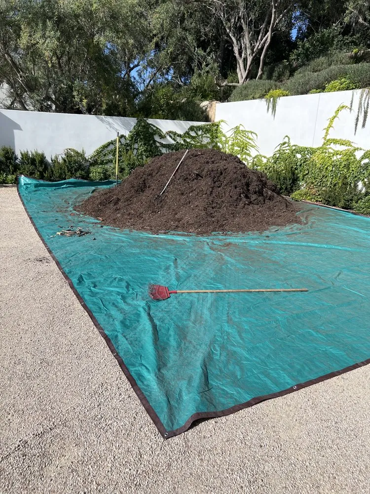 Expert lawn mowing service with custom design across Santa Barbara, CA - Green Horticulturist. Grounds Management Services