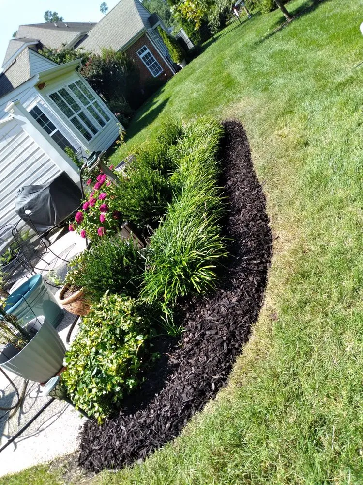 Local lawn care service in Henrico, VA by Green House Landscaping