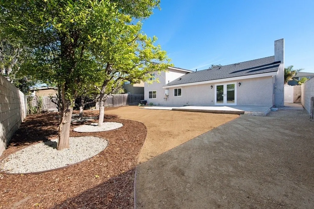 Affordable residential landscaping experts serving Port Hueneme, CA - Green House Lawn Care