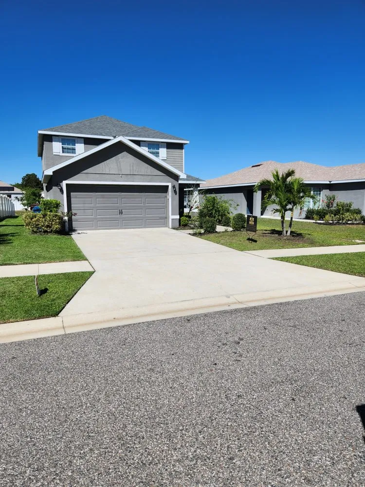 Top-rated garden landscaping experts serving Lakeland, FL - Green Iguana Lawn Service