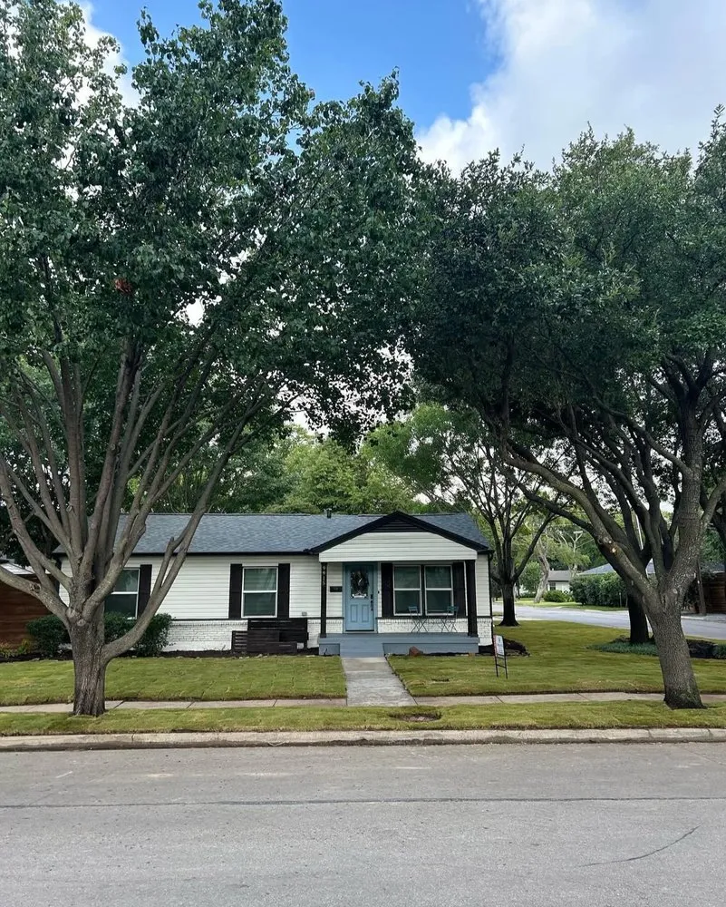 Reliable landscaping services in Arlington, TX by Green Image Tree Service