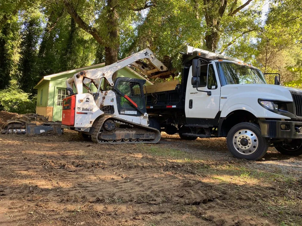 Expert lawn care service experts serving Whitsett, NC - Green Innovations