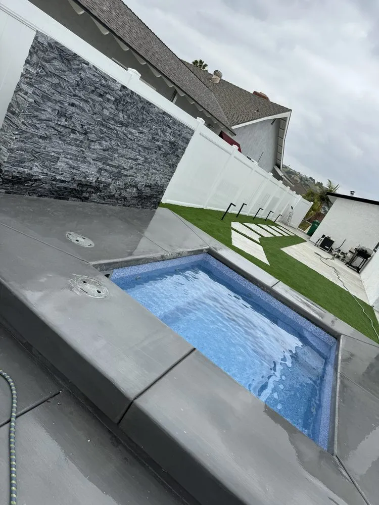 Expert lawn care service experts serving San Jacinto, CA - Green IQ Landscaping & Construction Services