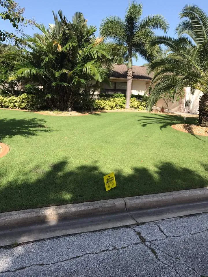 Affordable garden landscaping for homes in Vero Beach, FL by Green Island Lawn & Pest