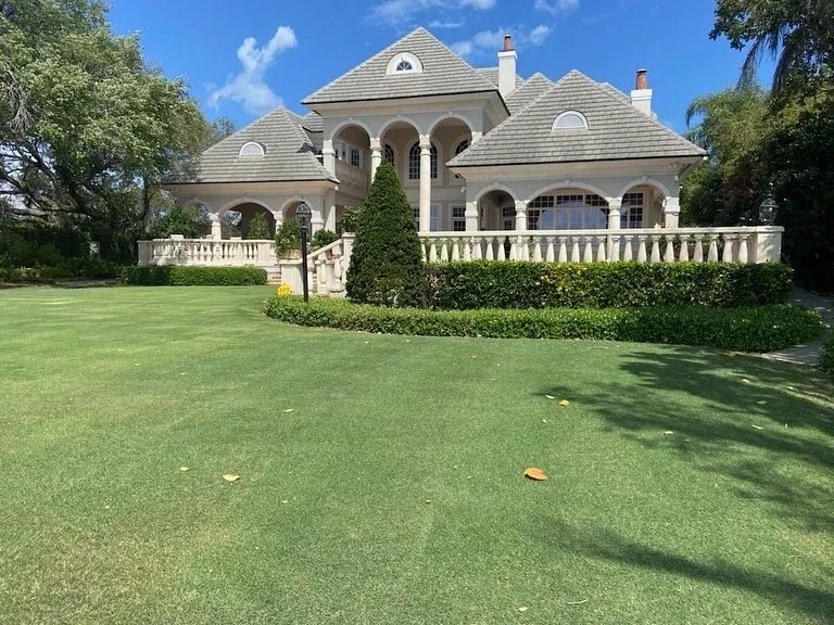 Local lawn mowing service for outdoor upgrades across Vero Beach, FL - Green Island Lawn & Pest