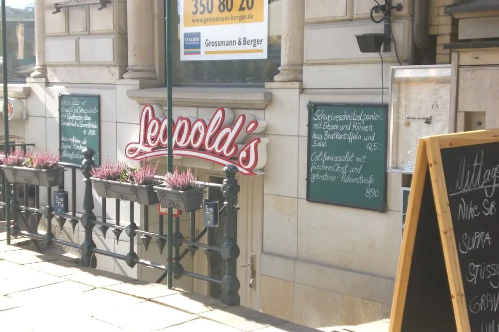 Local yard cleanup service in Vero Beach, FL - Green Island Lawn & Pest