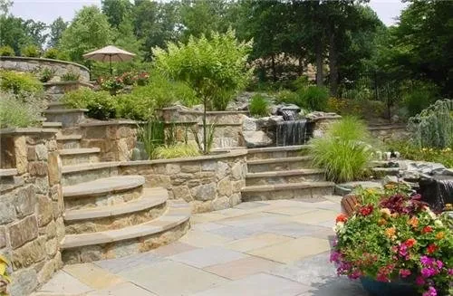 Affordable landscape design in Huntersville, NC by Green It Up Yardscapes
