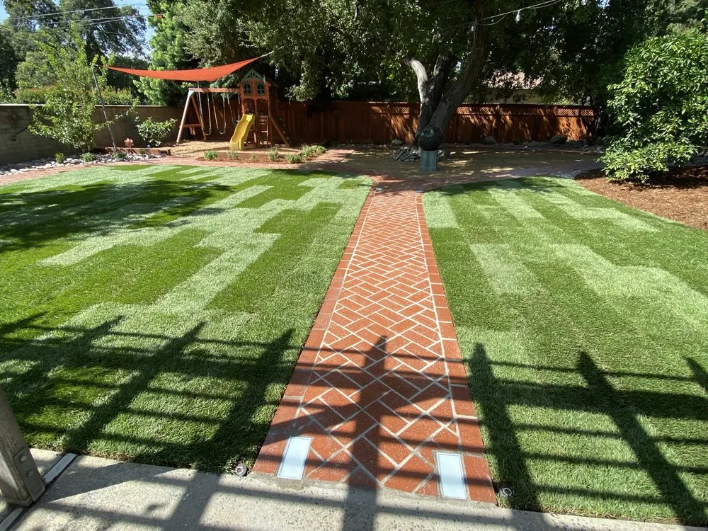 Top-rated outdoor landscaping experts serving Ontario, CA - Green Ivy Maintenance