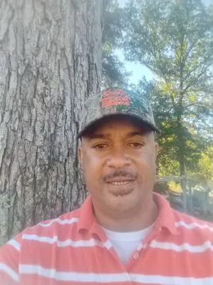 Green Jackets Pest and Landscape Logo