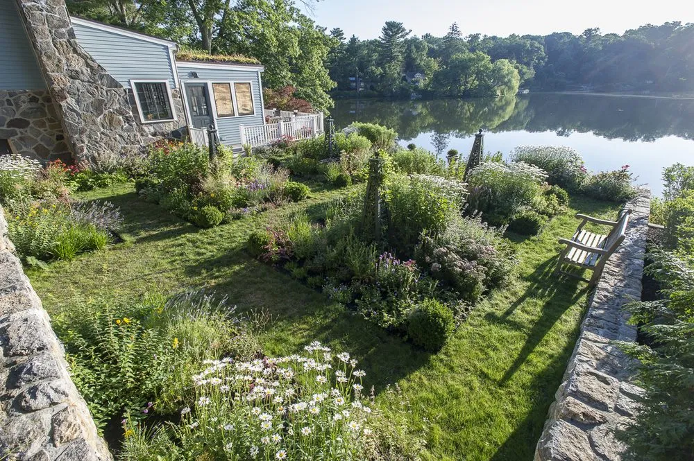 Custom lawn mowing service for beautiful yards in Rye, NY by Green Jay Landscape Design