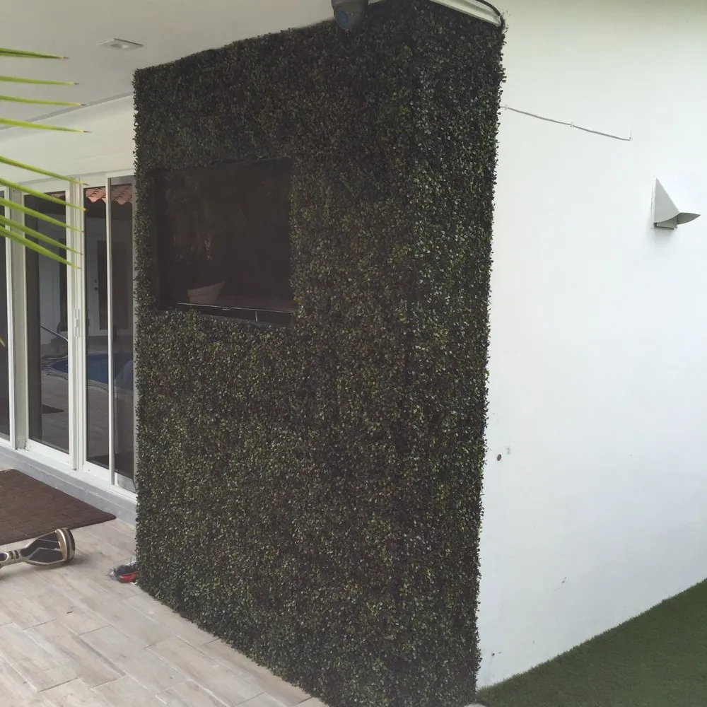 Custom yard cleanup service in Doral, FL by Green Label Turf & Ivy