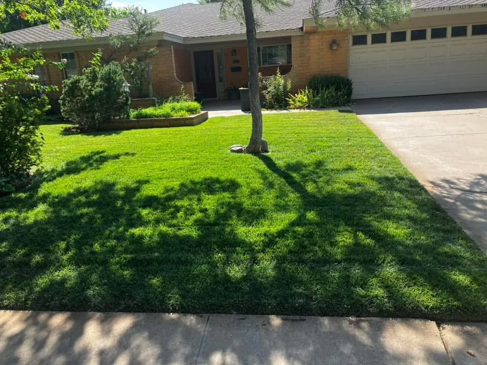 Affordable residential landscaping in Canyon, TX by Green Lake Mowing