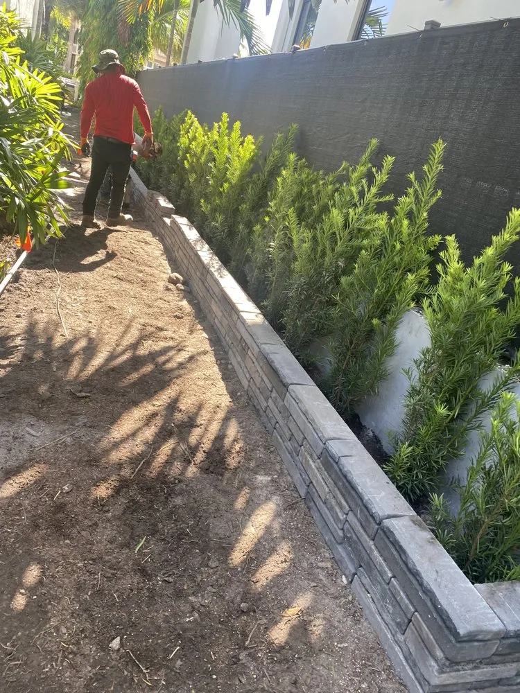 Top-rated residential landscaping experts serving Southwest Ranches, FL - Green Land Design