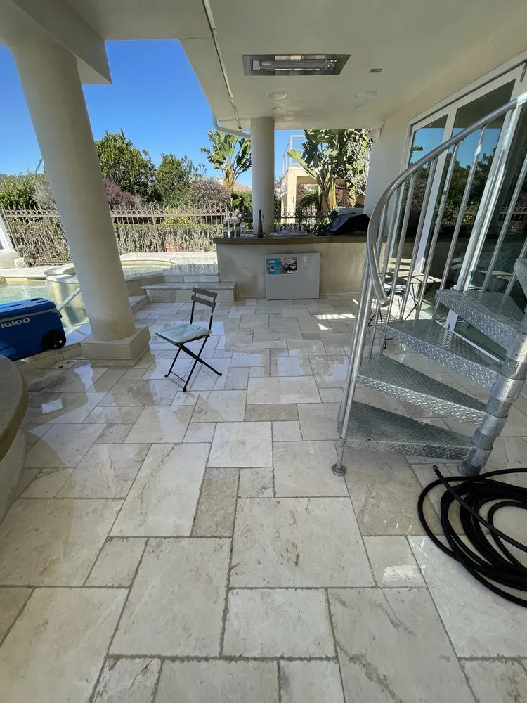 Affordable lawn mowing service in Irvine, CA by Green Land Home Solutions